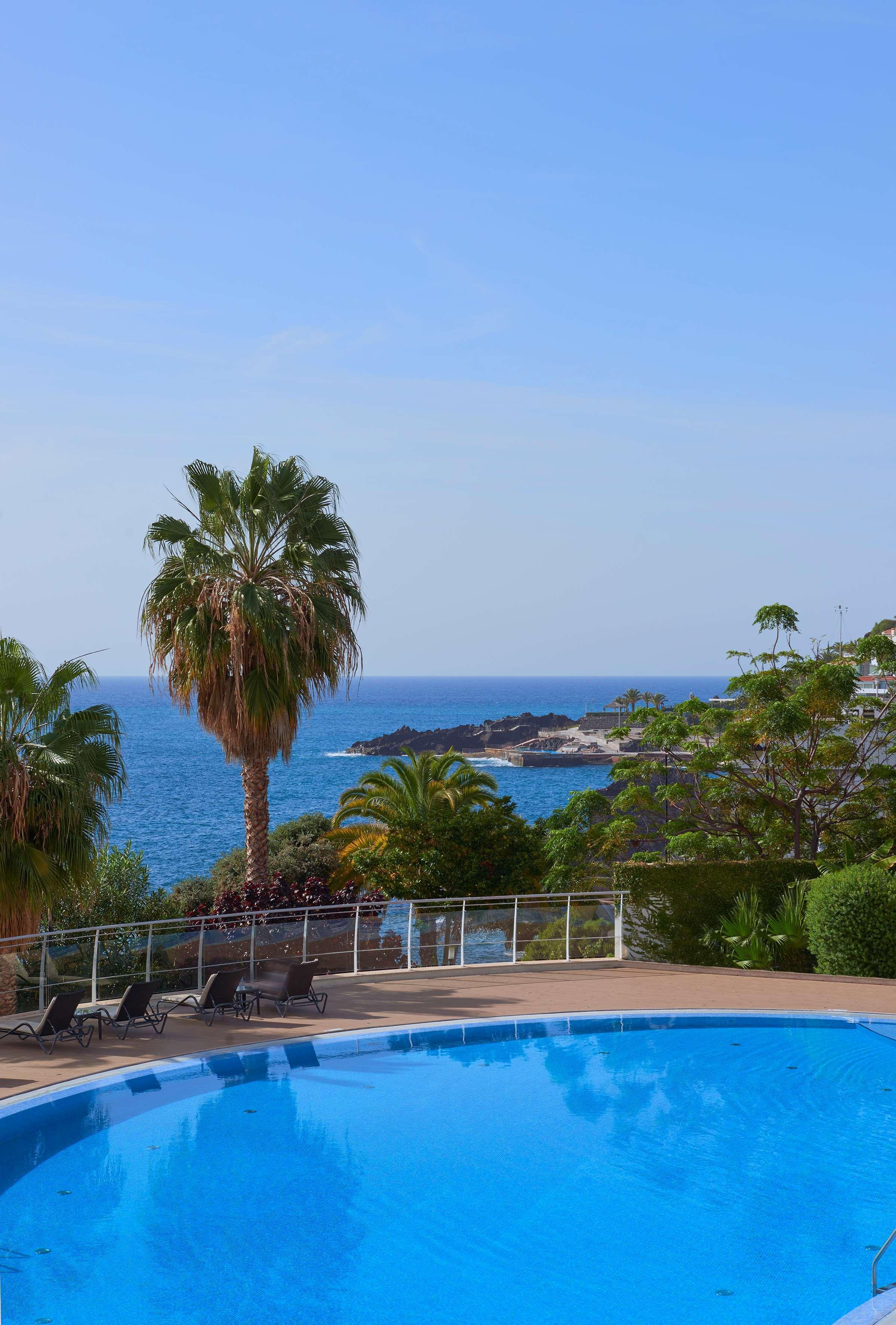 Melia Madeira Mare Hotell Funchal  Eksteriør bilde View of the sea from the hotel