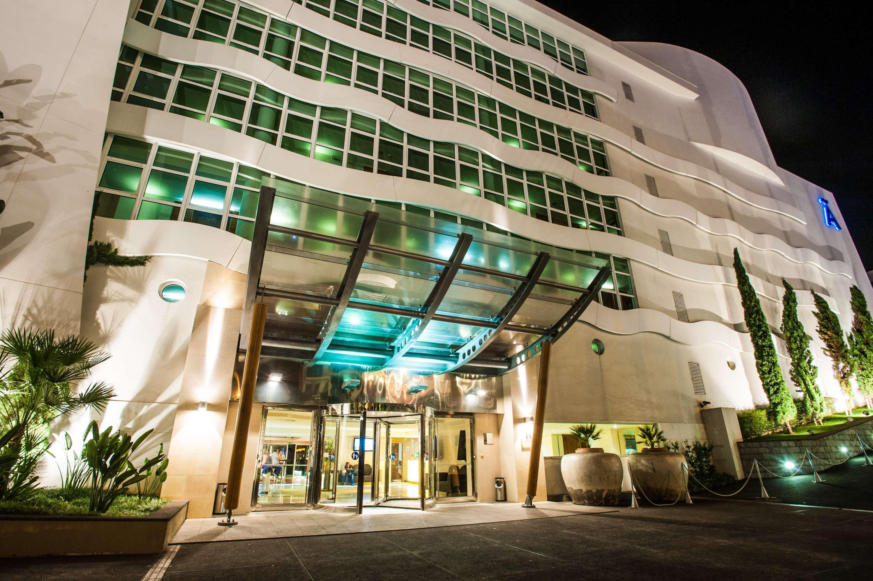 Melia Madeira Mare Hotell Funchal  Eksteriør bilde The hotel's main entrance