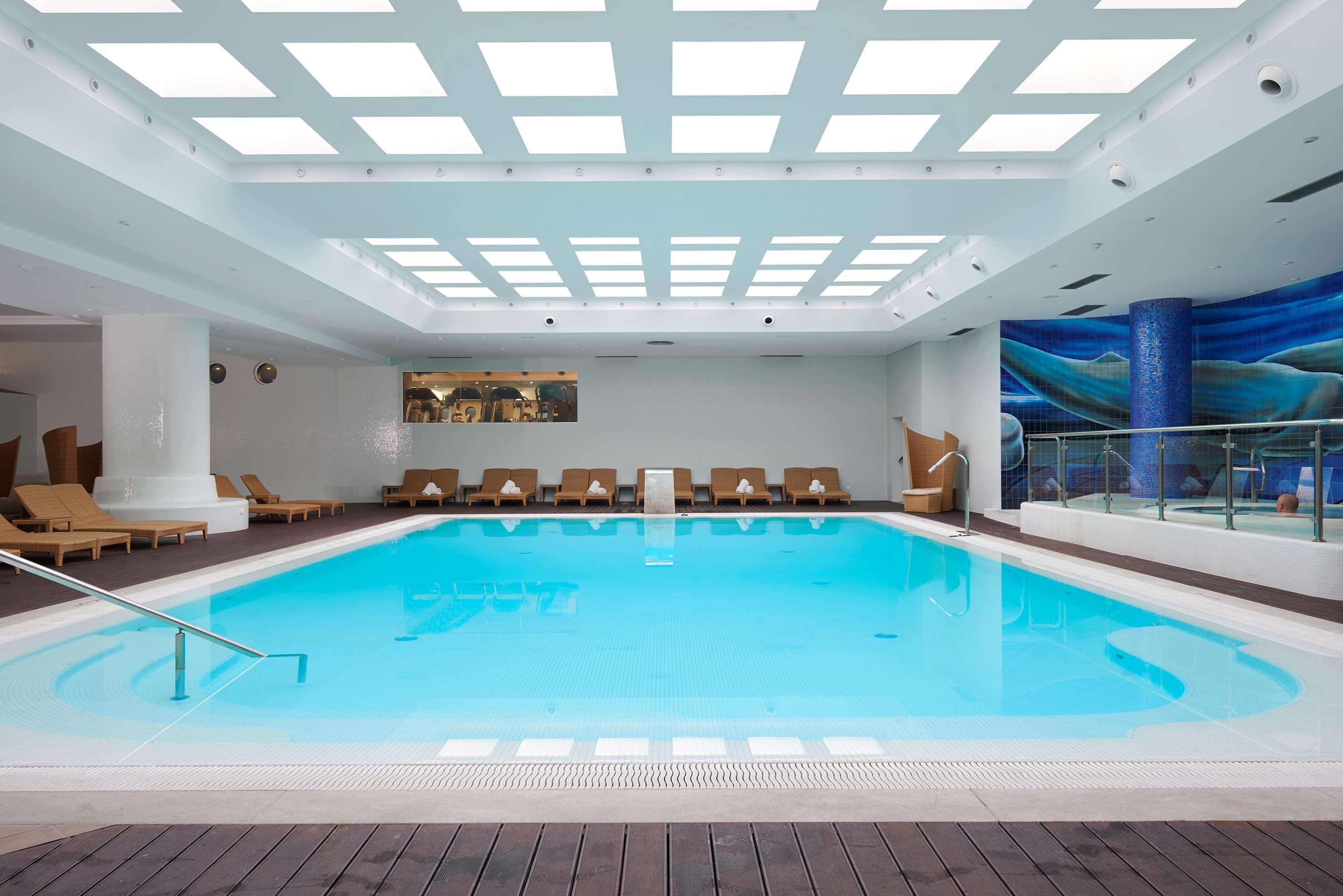 Melia Madeira Mare Hotell Funchal  Eksteriør bilde The swimming pool at the hotel