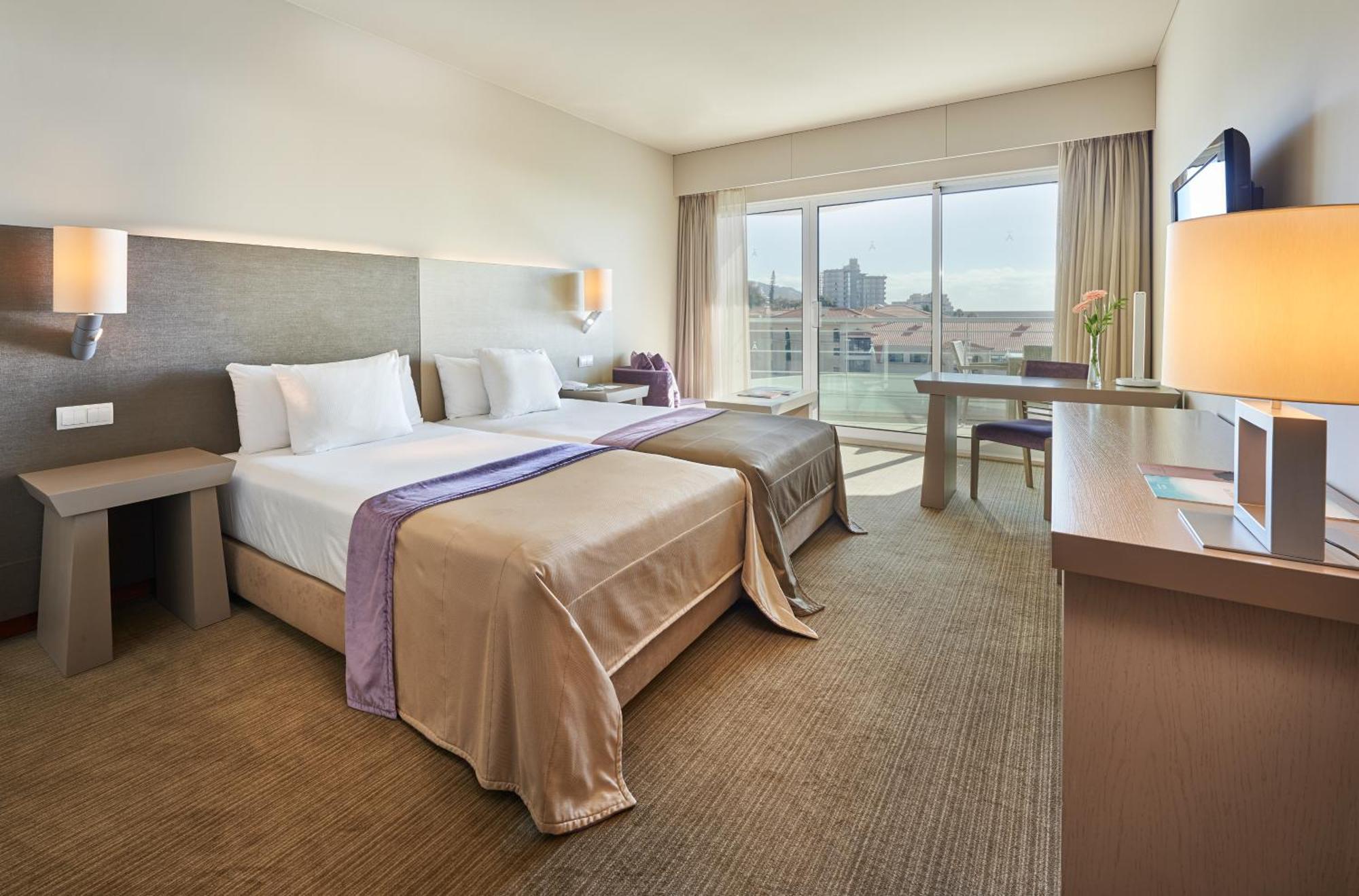 Melia Madeira Mare Hotell Funchal  Rom bilde A room at the hotel