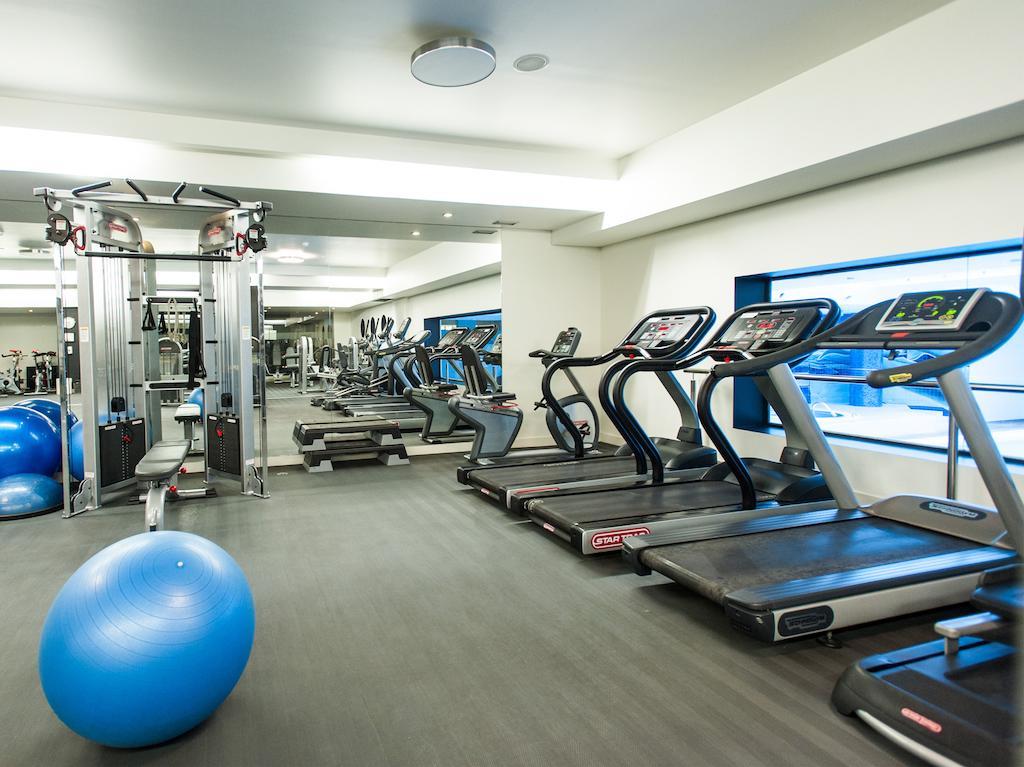 Melia Madeira Mare Hotell Funchal  Eksteriør bilde The gym at The Standard East Village